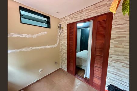 Casa à venda com 120m², 2 quartos e 2 vagas Casa à venda com 120m², 2 quartos e 2 vagasVaranda da Suíte