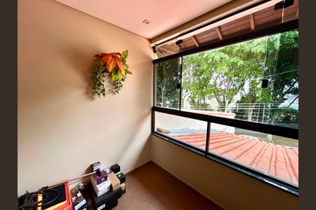 Casa à venda com 120m², 2 quartos e 2 vagas Casa à venda com 120m², 2 quartos e 2 vagasVaranda da Suíte