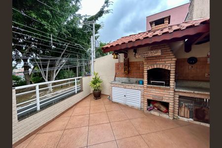Casa à venda com 120m², 2 quartos e 2 vagas Casa à venda com 120m², 2 quartos e 2 vagasÁrea Externa
