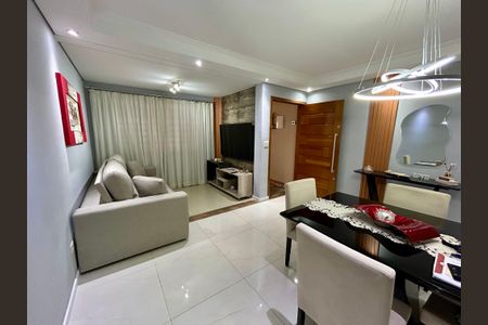 Sala de casa à venda com 2 quartos, 120m² em Jardim Santa Clara, Guarulhos