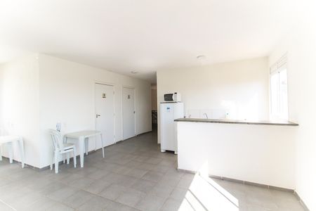 Apartamento para alugar com 49m², 2 quartos e sem vagaÁrea comum - Salão de festas