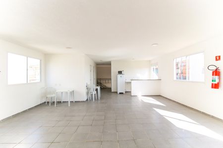Apartamento para alugar com 49m², 2 quartos e sem vagaÁrea comum - Salão de festas