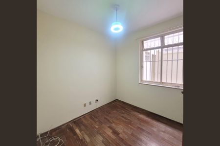 Apartamento à venda com 85m², 3 quartos e 2 vagas Apartamento à venda com 85m², 3 quartos e 2 vagasQuarto 1