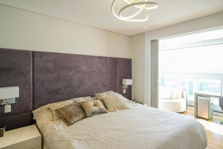 Apartamento à venda com 520m², 4 quartos e 5 vagasSuíte 1