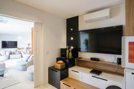 Apartamento à venda com 520m², 4 quartos e 5 vagasSala de TV