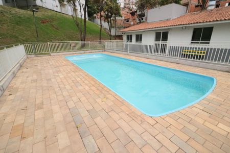 Apartamento à venda com 54m², 2 quartos e 1 vagaÁrea comum - Piscina