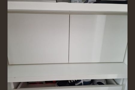 Apartamento à venda com 76m², 2 quartos e 2 vagas Apartamento à venda com 76m², 2 quartos e 2 vagasSuíte