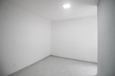 Suíte de casa para alugar com 2 quartos, 75m² em Engenho Pequeno, Nova Iguaçu