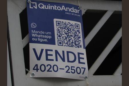 Casa à venda com 217m², 2 quartos e 4 vagasPlaca