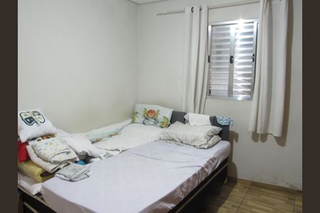 Casa à venda com 217m², 2 quartos e 4 vagasQuarto 2