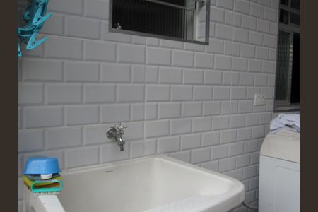 Casa à venda com 217m², 2 quartos e 4 vagasÁrea de Serviço