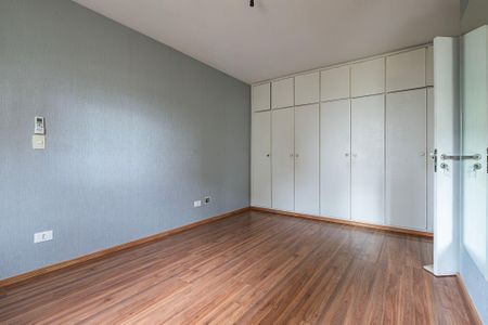 Apartamento à venda com 155m², 5 quartos e 2 vagas Apartamento à venda com 155m², 5 quartos e 2 vagasSuíte 1