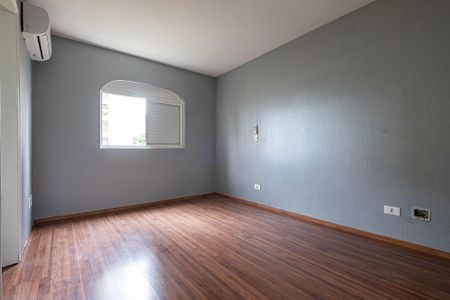 Apartamento à venda com 155m², 5 quartos e 2 vagas Apartamento à venda com 155m², 5 quartos e 2 vagasSuíte 1