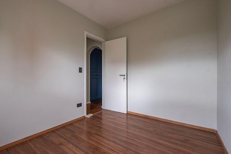 Apartamento à venda com 155m², 5 quartos e 2 vagas Apartamento à venda com 155m², 5 quartos e 2 vagasQuarto