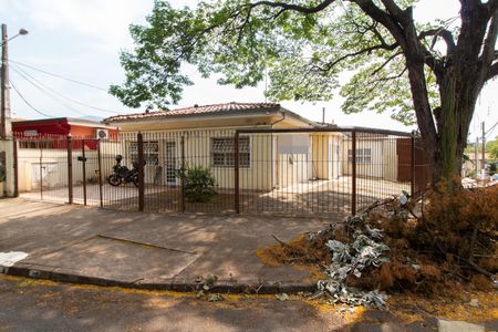 Studio para alugar com 36m², 1 quarto e sem vaga Studio para alugar com 36m², 1 quarto e sem vagaFachada
