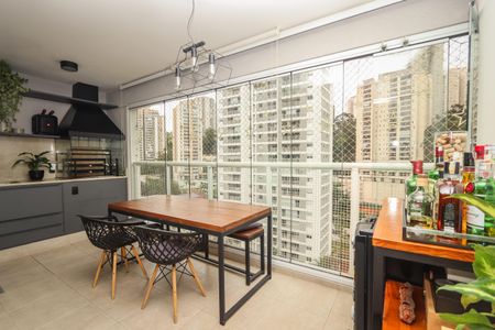 Varanda de apartamento para alugar com 2 quartos, 106m² em Vila Andrade, São Paulo