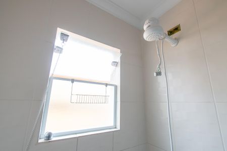 Casa à venda com 170m², 3 quartos e 4 vagasBanheiro da Suíte 2