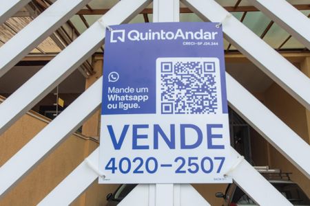 Casa à venda com 170m², 3 quartos e 4 vagasPlaca