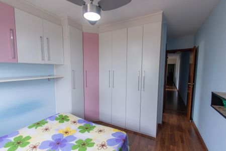 Casa à venda com 170m², 3 quartos e 4 vagasSuíte 2