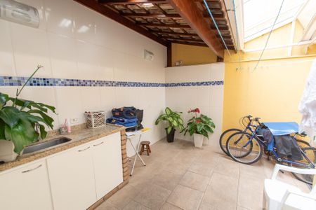 Casa à venda com 170m², 3 quartos e 4 vagasÁrea comum - Churrasqueira