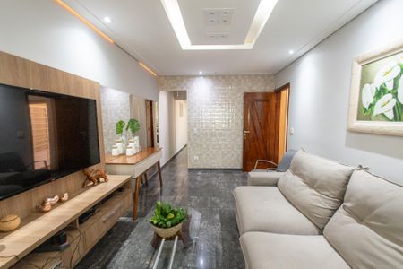 Casa à venda com 170m², 3 quartos e 4 vagasSala