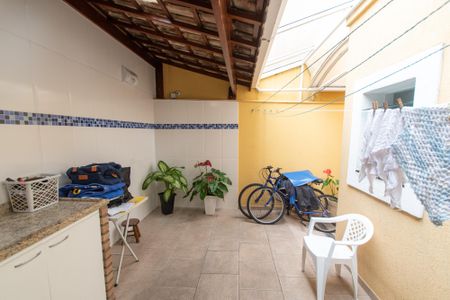 Casa à venda com 170m², 3 quartos e 4 vagasÁrea comum - Churrasqueira