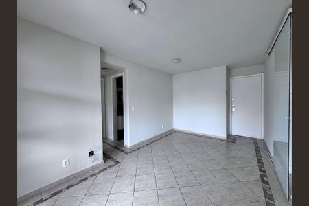 Sala de apartamento à venda com 2 quartos, 73m² em Recreio dos Bandeirantes, Rio de Janeiro
