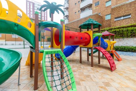 Apartamento para alugar com 136m², 3 quartos e 2 vagas Apartamento para alugar com 136m², 3 quartos e 2 vagasÁrea comum