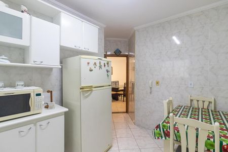 Apartamento para alugar com 136m², 3 quartos e 2 vagas Apartamento para alugar com 136m², 3 quartos e 2 vagasCozinha