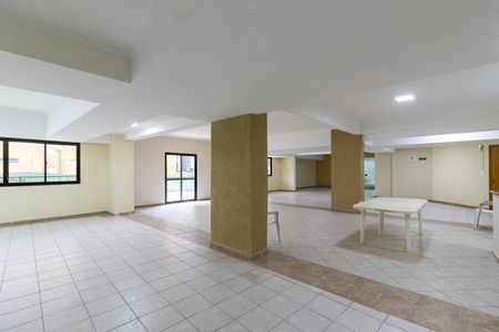 Apartamento para alugar com 136m², 3 quartos e 2 vagas Apartamento para alugar com 136m², 3 quartos e 2 vagasÁrea comum