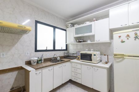 Apartamento para alugar com 136m², 3 quartos e 2 vagas Apartamento para alugar com 136m², 3 quartos e 2 vagasCozinha