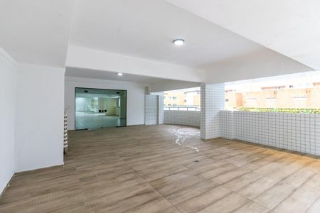 Apartamento para alugar com 136m², 3 quartos e 2 vagas Apartamento para alugar com 136m², 3 quartos e 2 vagasÁrea comum