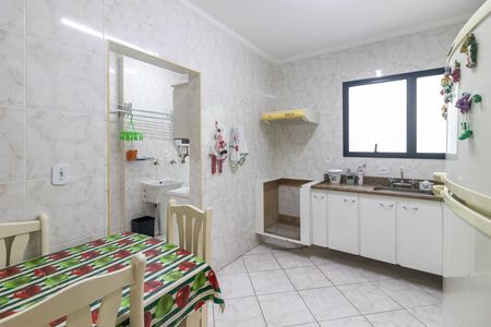 Apartamento para alugar com 136m², 3 quartos e 2 vagas Apartamento para alugar com 136m², 3 quartos e 2 vagasCozinha