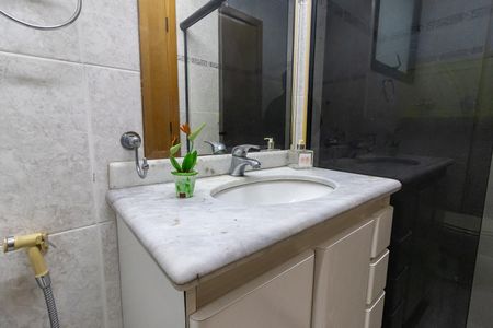 Apartamento para alugar com 136m², 3 quartos e 2 vagas Apartamento para alugar com 136m², 3 quartos e 2 vagasBanheiro Suíte