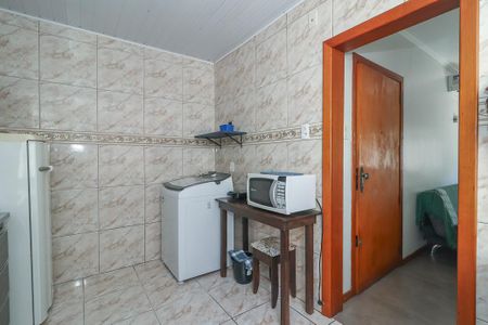 Cozinha de apartamento para alugar com 1 quarto, 40m² em Vila Ipiranga, Porto Alegre
