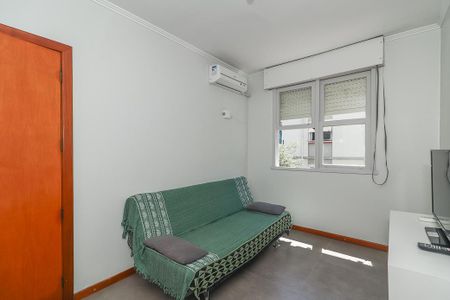 Sala de apartamento para alugar com 1 quarto, 40m² em Vila Ipiranga, Porto Alegre