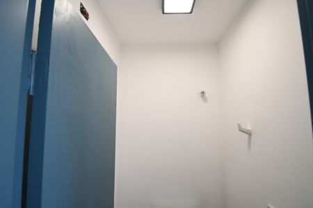 Apartamento à venda com 45m², 1 quarto e sem vagaBanheiro de serviço