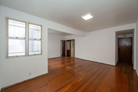 Sala de apartamento à venda com 3 quartos, 123m² em Santo Antônio, Belo Horizonte