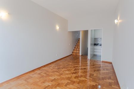 Sala de apartamento para alugar com 1 quarto, 68m² em Santo Agostinho, Belo Horizonte