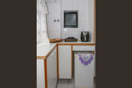 Apartamento à venda com 85m², 3 quartos e 1 vaga Apartamento à venda com 85m², 3 quartos e 1 vagaCozinha e Área de Serviço