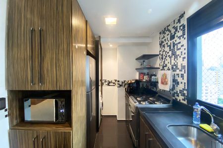 Apartamento à venda com 110m², 2 quartos e 2 vagas Apartamento à venda com 110m², 2 quartos e 2 vagasCozinha