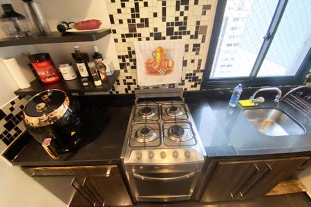 Apartamento à venda com 110m², 2 quartos e 2 vagas Apartamento à venda com 110m², 2 quartos e 2 vagasCozinha