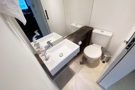 Apartamento à venda com 110m², 2 quartos e 2 vagas Apartamento à venda com 110m², 2 quartos e 2 vagasLavabo