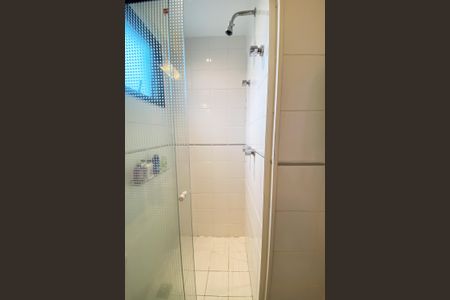 Apartamento à venda com 110m², 2 quartos e 2 vagas Apartamento à venda com 110m², 2 quartos e 2 vagasBanheiro da Suíte 1