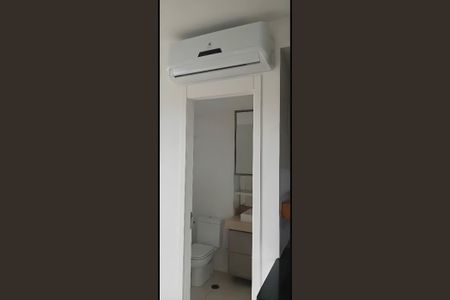 Banheiro de apartamento para alugar com 1 quarto, 55m² em Santo Amaro, São Paulo