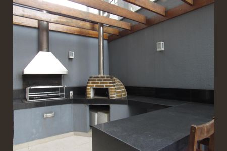 Apartamento à venda com 44m², 2 quartos e 1 vagaÁrea comum - Churrasqueira