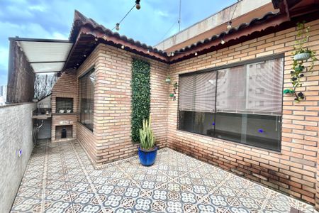 Apartamento para alugar com 130m², 3 quartos e 2 vagas Apartamento para alugar com 130m², 3 quartos e 2 vagasCobertura