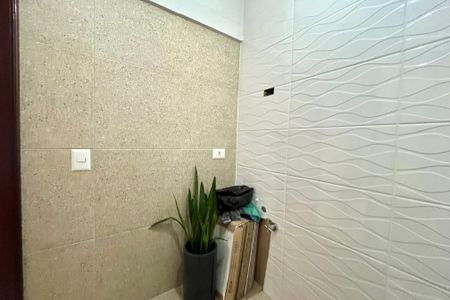 Apartamento para alugar com 130m², 3 quartos e 2 vagas Apartamento para alugar com 130m², 3 quartos e 2 vagasBanheiro da Suíte