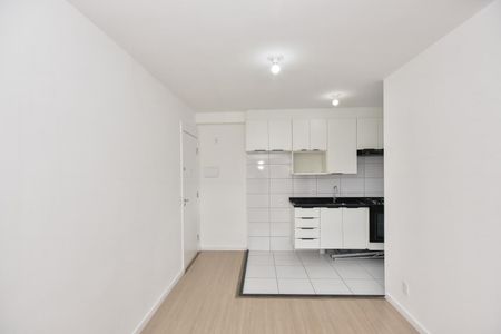 Sala de apartamento para alugar com 2 quartos, 41m² em Vila Plana, São Paulo