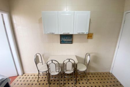 Apartamento à venda com 111m², 3 quartos e sem vagaCozinha